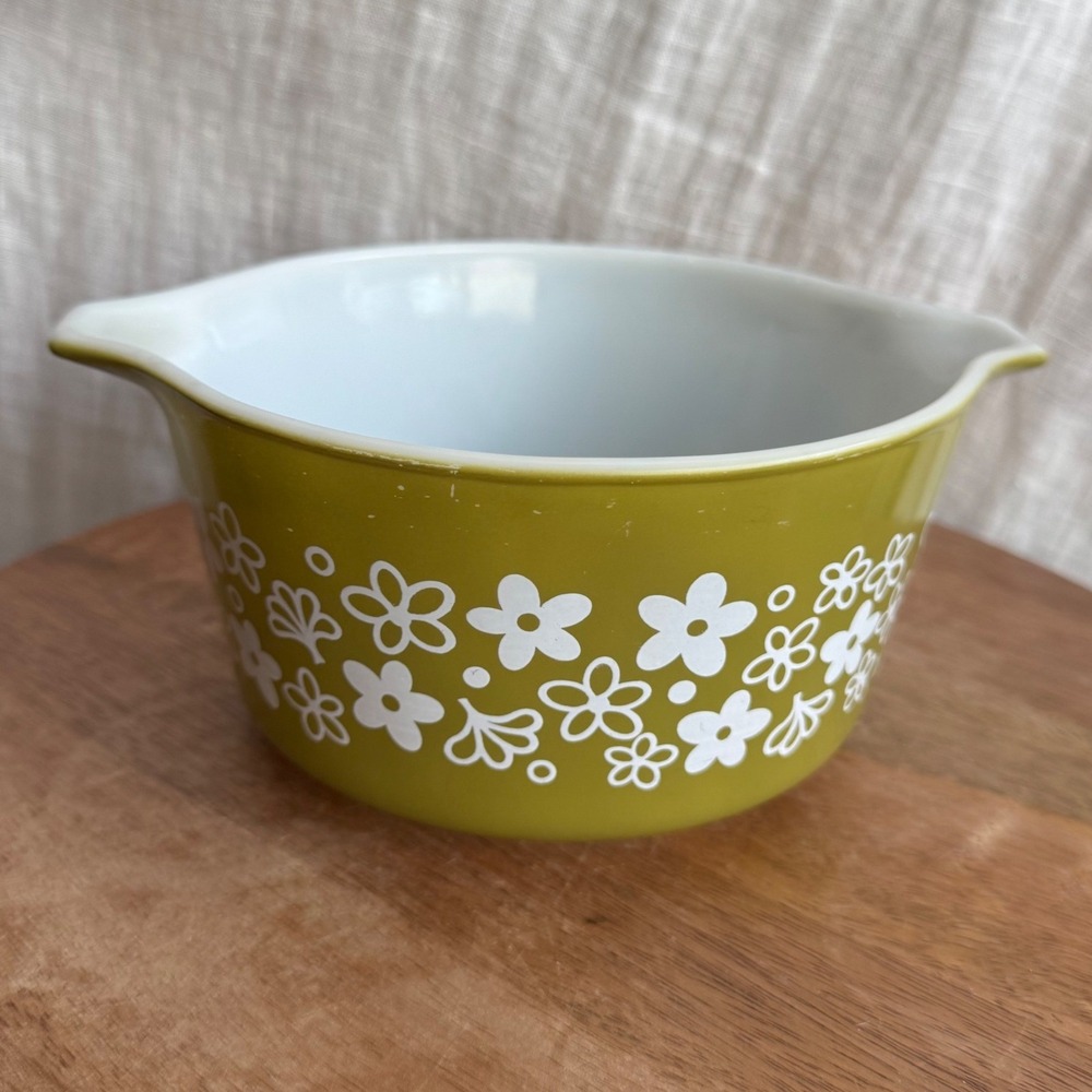 VTG Pyrex 473 Green Spring Blossom Crazy Daisy Cinderalla 1 qt Casserole No Lid